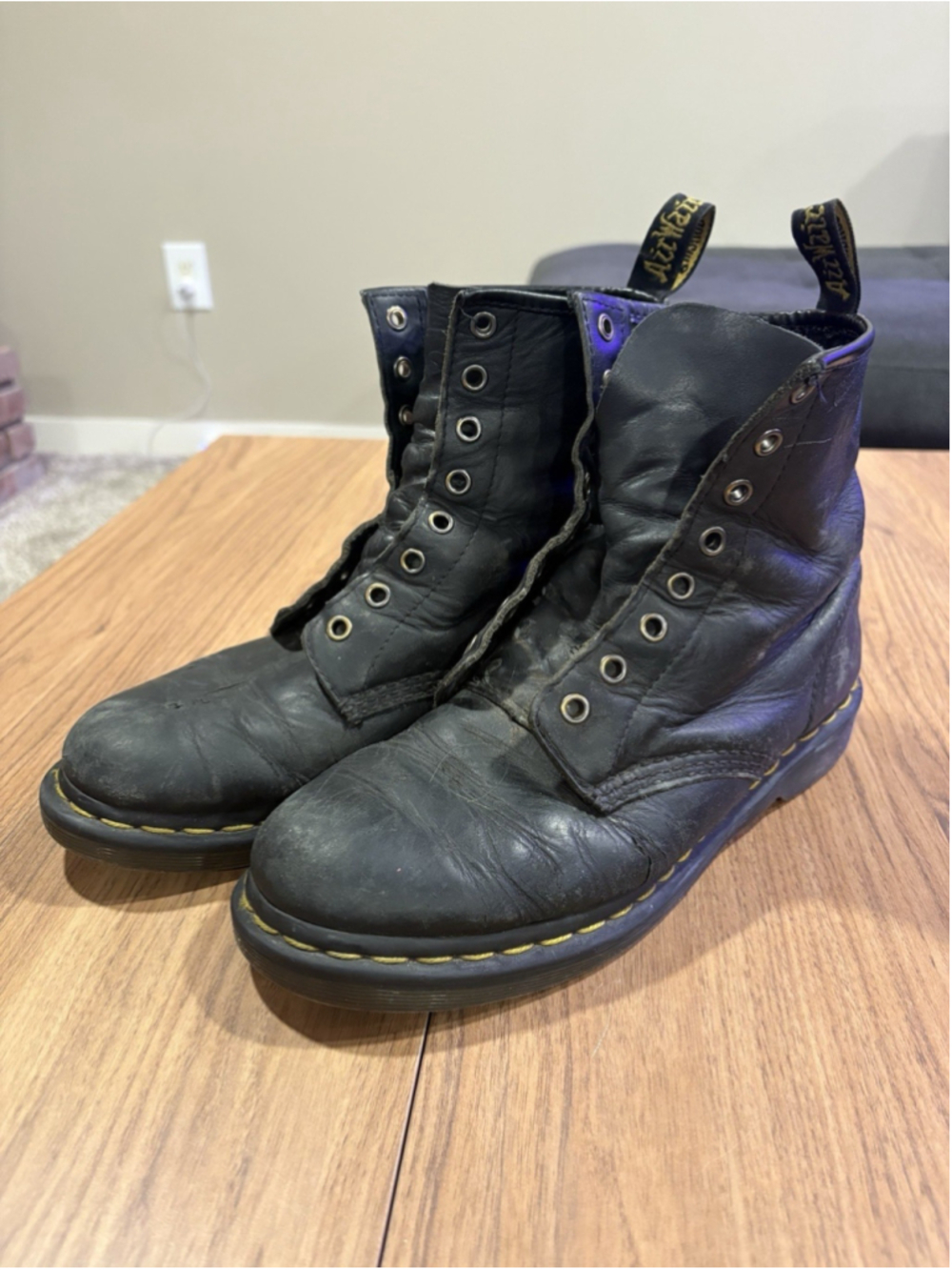 Dr Martens Made in England Black Leather 8 Eye Boots Mens 9 UK 8 Vintage E1